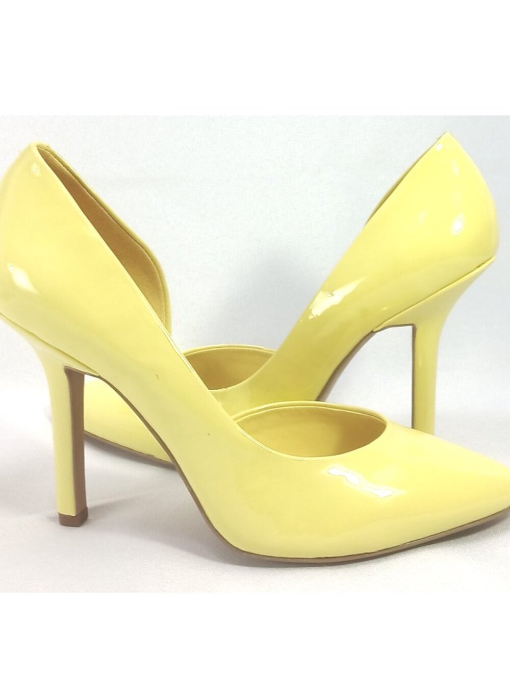 BCBG Paris Bright Yellow Patent Leather D'Orsay Pointy Toe High Heels Pumps BNWB - Picture 2 of 6